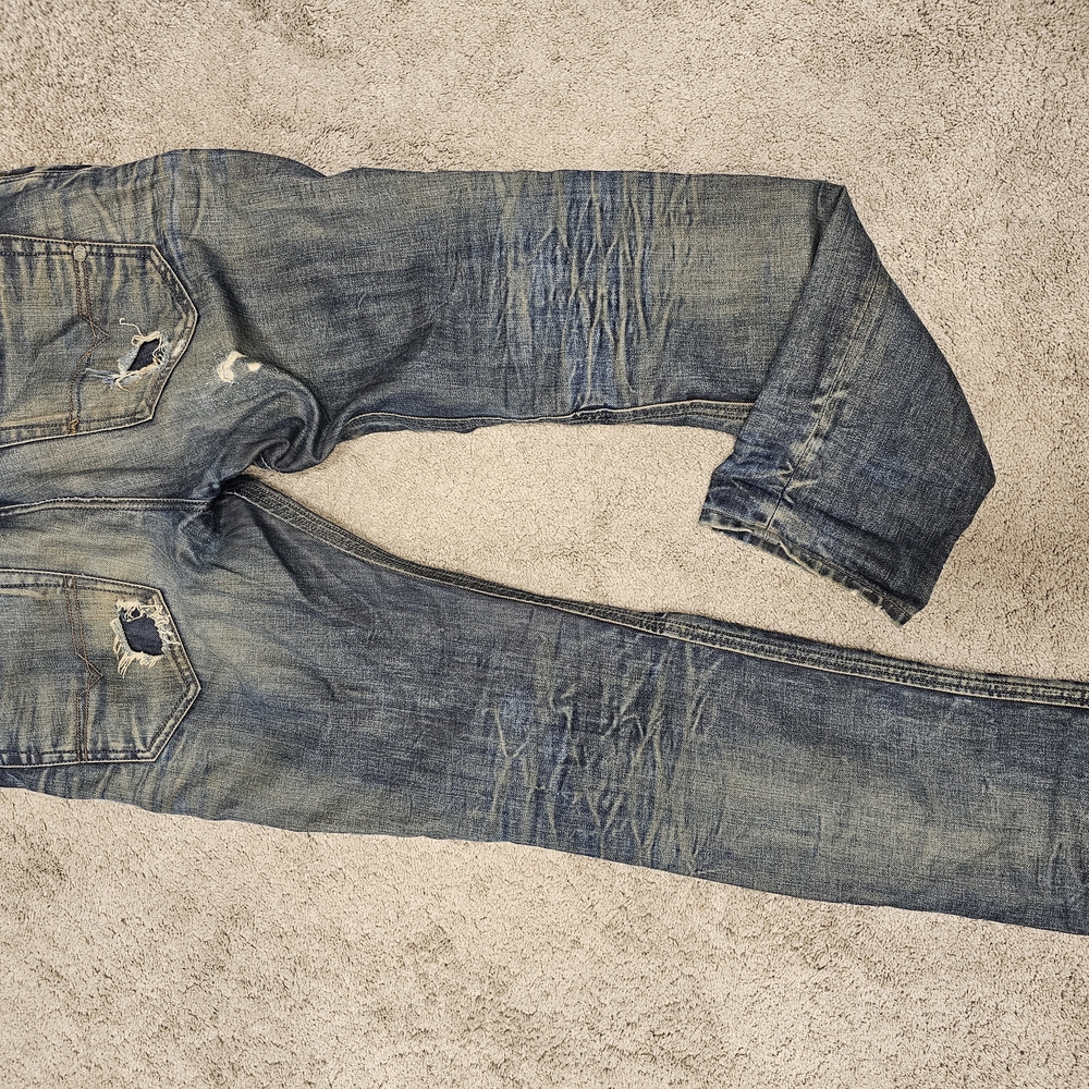 Diesel Men's Distressed Blue Straight (THAVAR) Jeans